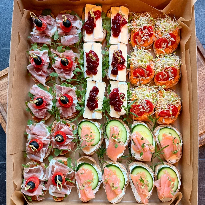 Box kanapeczki 2 - catering Kraków
